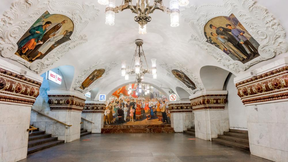 Les plus belles stations de métro à Moscou