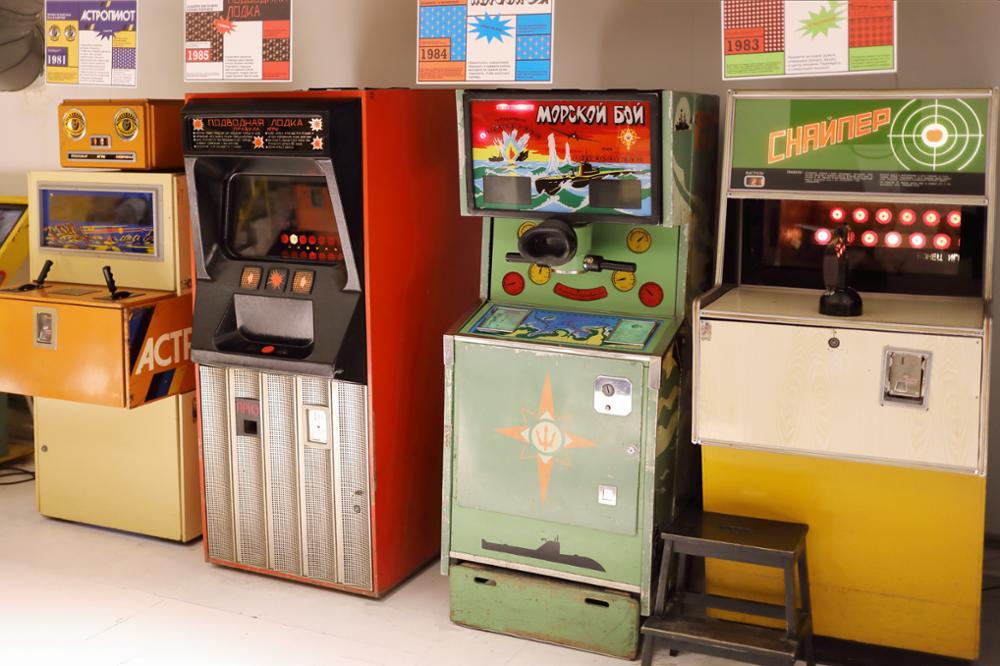 Jeux d’arcade soviétiques, anti-cafés : où s’amuser à Moscou et Saint-Pétersbourg ?